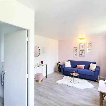 Le Glamour *studio *parking Prive* *wifi*calme* Apartment Lourdes